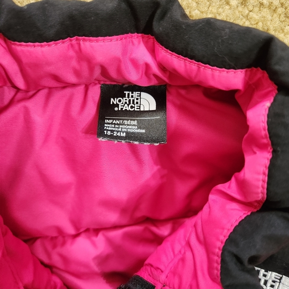 The North Face pink 18-24m jacket - Picture 4 of 8